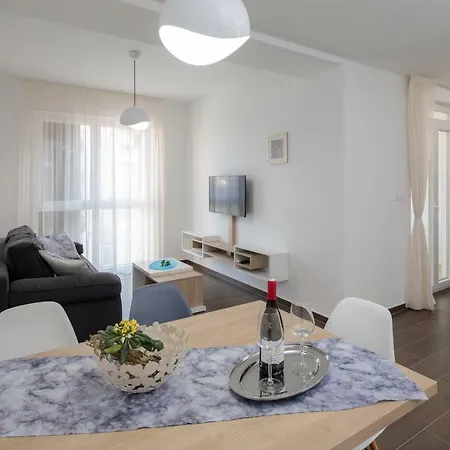 Apartman Kos D Supetar