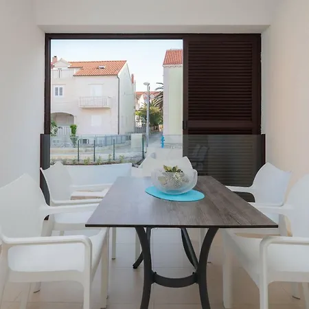 Apartman Kos D Supetar