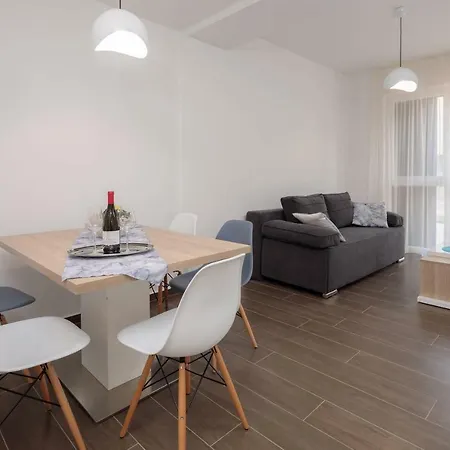 Kos D Apartamento Supetar