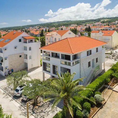 Apartment Kos D Supetar